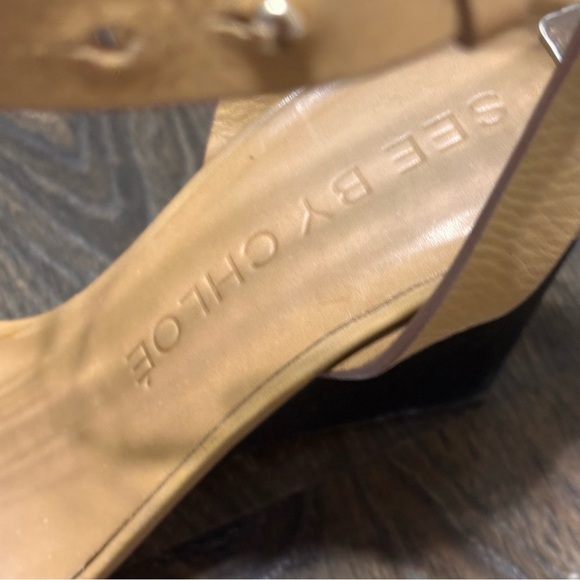 See by Chloe gold and tan wood wedge heel 6.5 - Picture 5 of 11